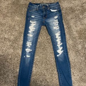 American eagle distressed jegging